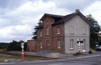 LOMPRET  DIA 86-4009.jpg